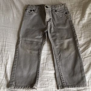 5/$25 Levi’s skinny jeans